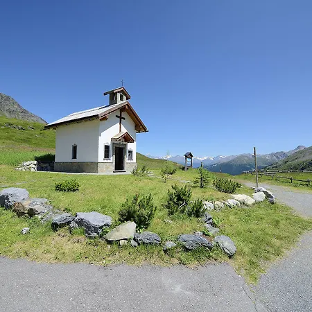 Interalpen Hotel 4*