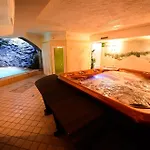 Interalpen Изолачча