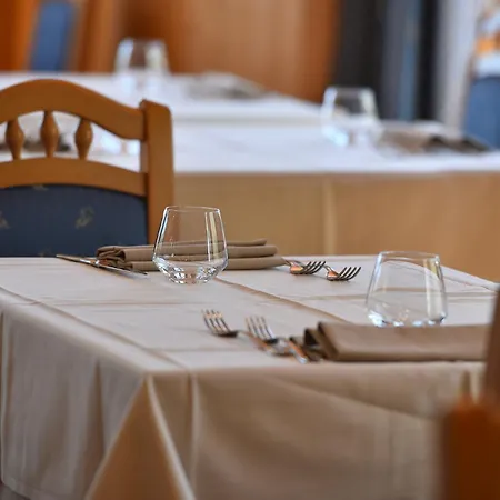 Hotel Interalpen 4*
