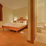 Hotell Interalpen Isolaccia